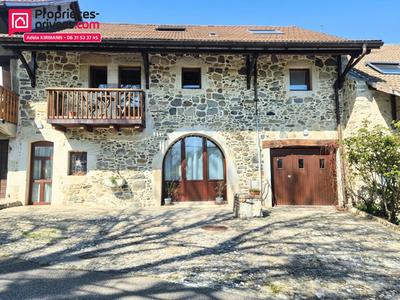 Maison de village - 211 m² - 7 pièces