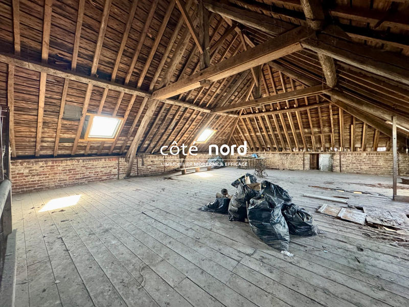 Maison - 288 m² - 8 pièces