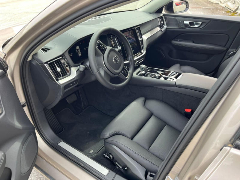 Volvo V60 Ultimate Dark T6 pHEV 350hp Awd Geartronic