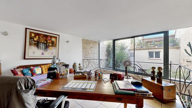 Maison en pierre - 256 m² - 8 pièces