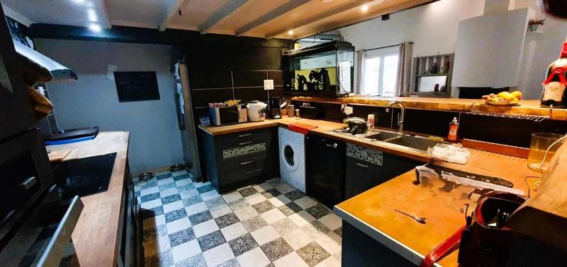 Maison - 140 m² - 5 pièces