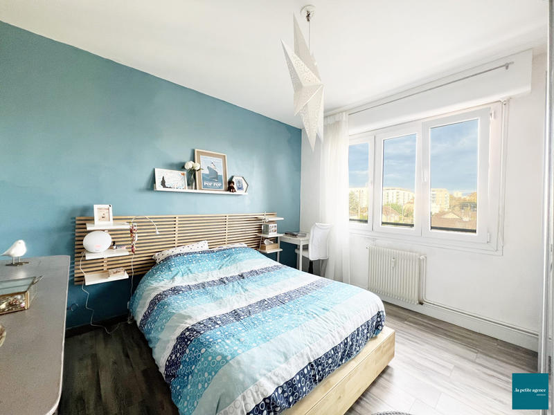 Appartement - 75 m² - 3 pièces