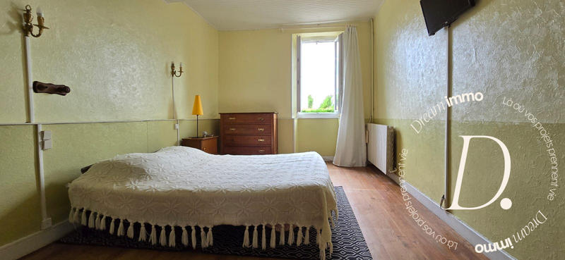 Maison ancienne - 227 m² - 8 pièces