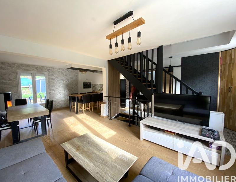 Maison - 116 m² - 7 pièces