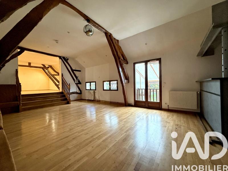 Maison - 198 m² - 8 pièces