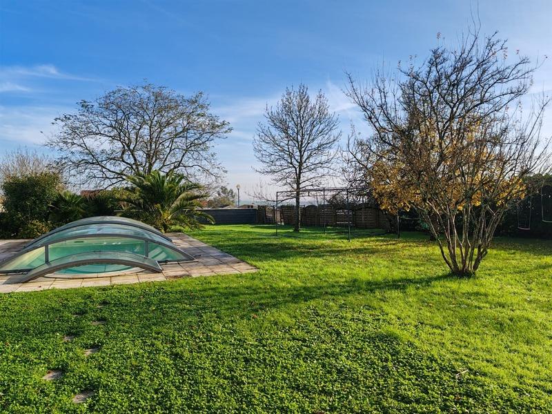 Maison - 155 m² - 6 pièces