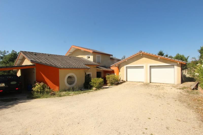 Villa - 195 m² - 7 pièces