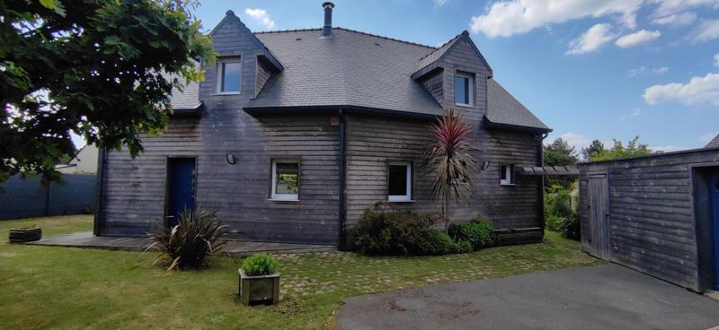 Maison - 130 m² - 6 pièces