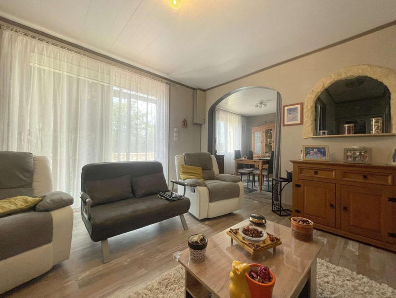 Maison - 80 m² - 5 pièces