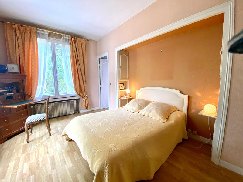 Maison - 185 m² - 6 pièces