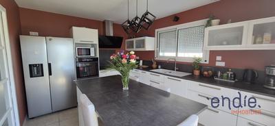 Maison - 112 m² - 4 pièces