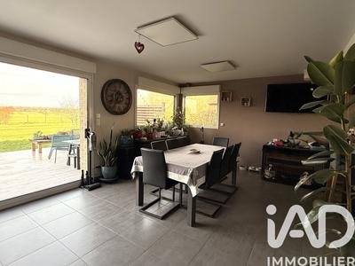 Maison - 140 m² - 5 pièces