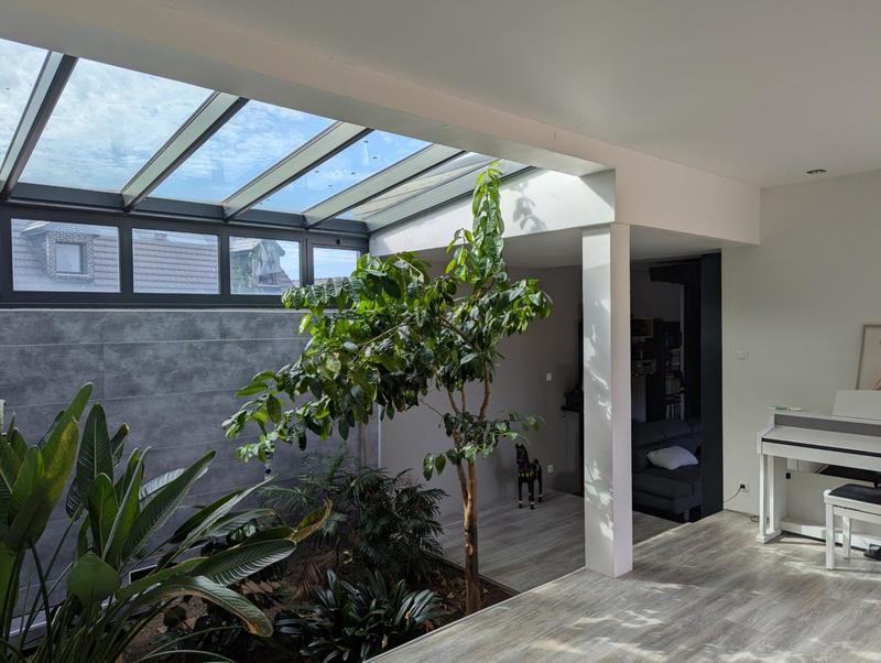 Maison - 260 m² - 10 pièces