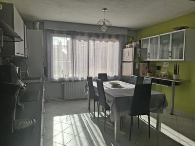 Maison - 117 m² - 6 pièces