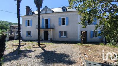 Maison - 180 m² - 7 pièces