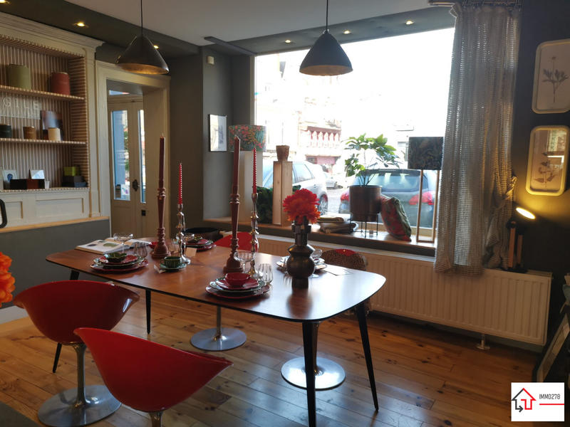 Maison ancienne - 250 m² - 4 pièces