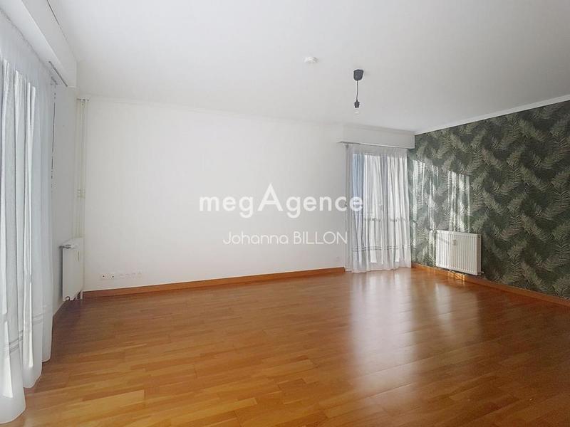 Appartement - 98 m² - 5 pièces