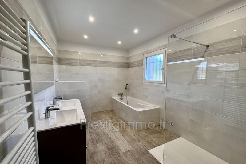 Villa - 188 m² - 5 pièces