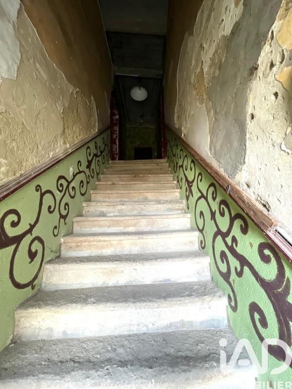 Maison - 470 m² - 12 pièces