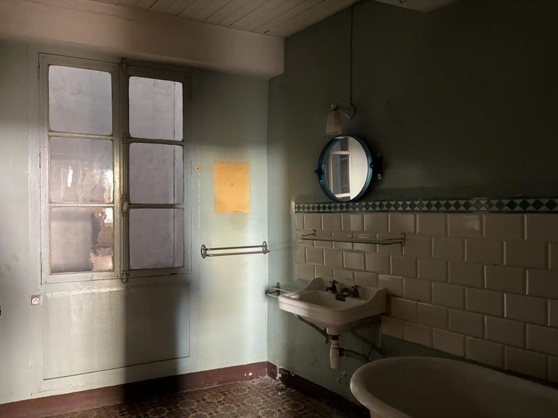 Maison ancienne - 160 m² - 6 pièces