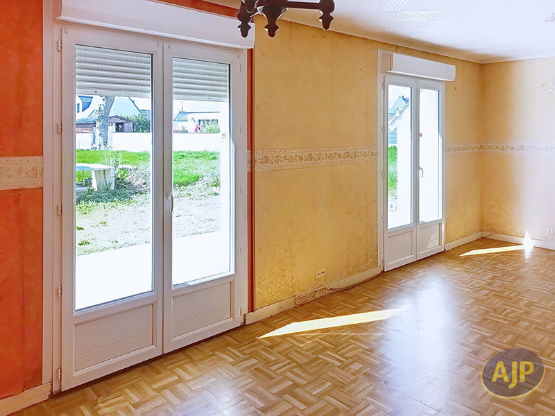 Maison - 102 m² - 5 pièces