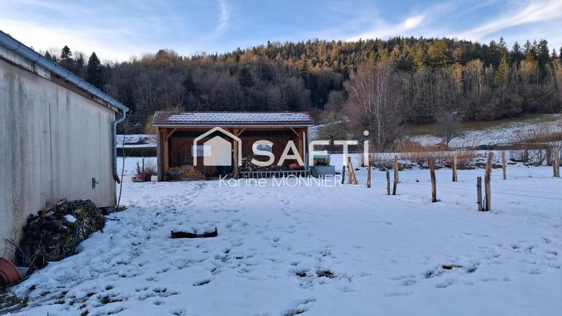 Maison - 185 m² - 9 pièces