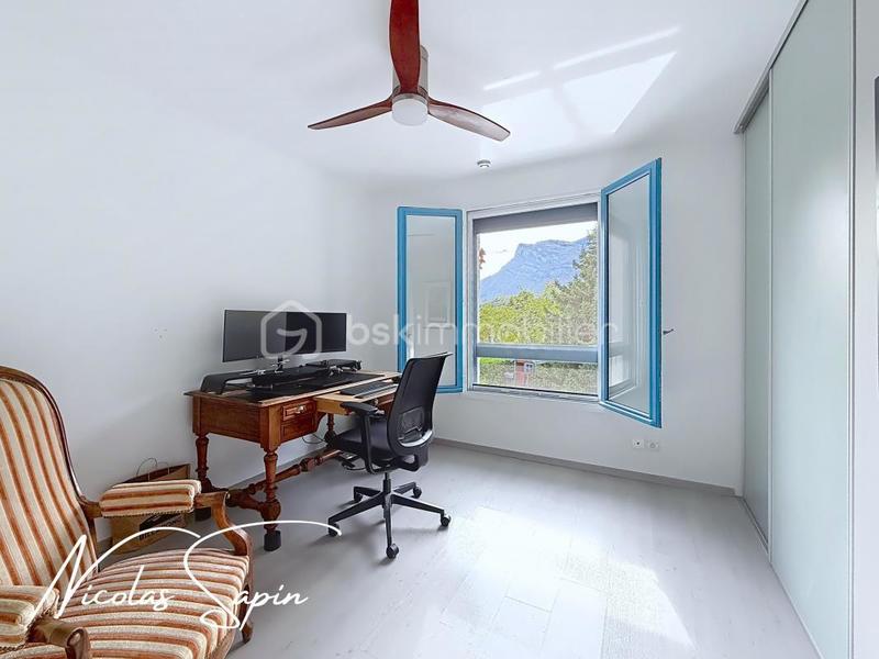 Maison - 152 m² - 6 pièces