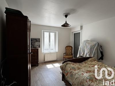 Maison - 190 m² - 8 pièces