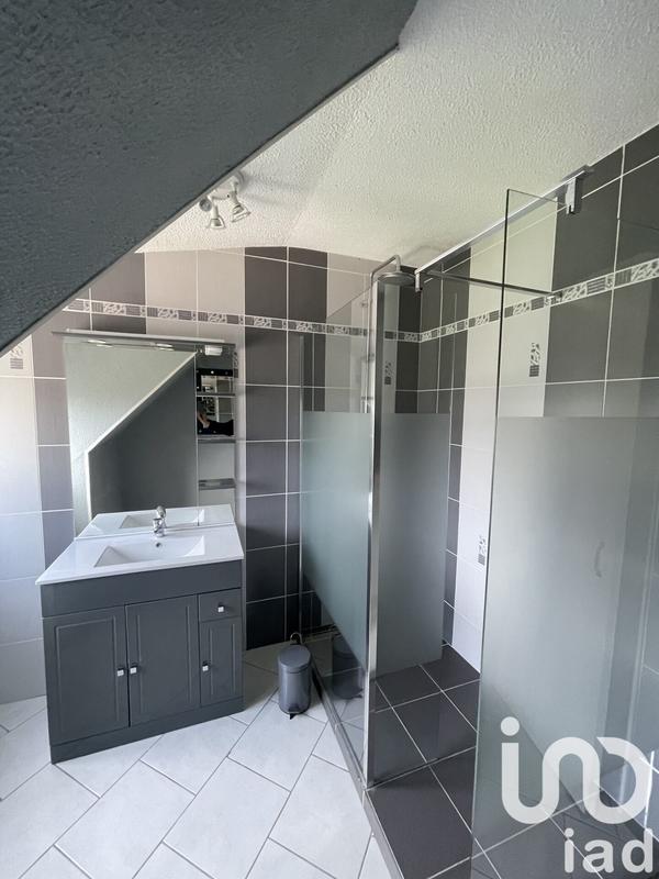 Maison - 87 m² - 5 pièces