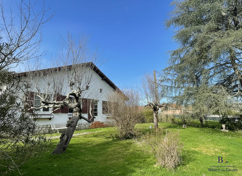 Maison - 87 m² - 5 pièces