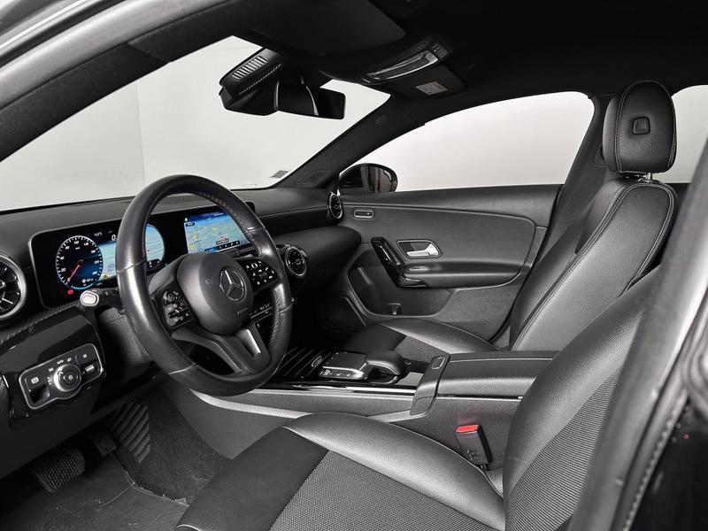 Mercedes Cla Shooting Brake 200d 150ch Ja17p Cuir Chauff Carplay Camera Regul Acc Gps 8g-Dct 200 d