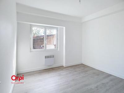 Maison - 106 m² - 4 pièces