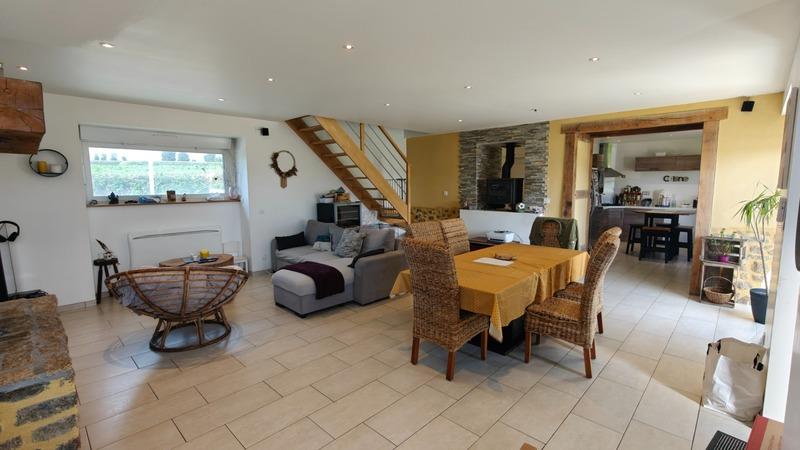 Maison - 135 m² - 6 pièces