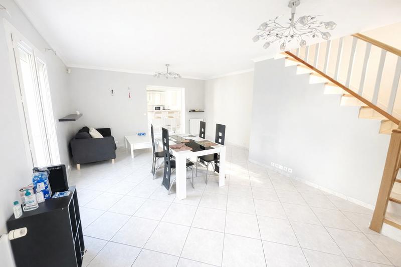 Maison - 75 m² - 4 pièces