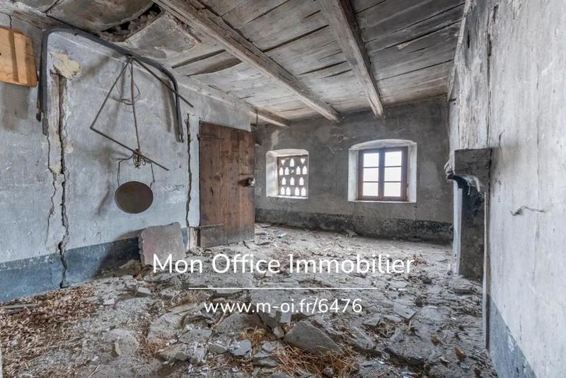 Maison - 600 m² - 22 pièces