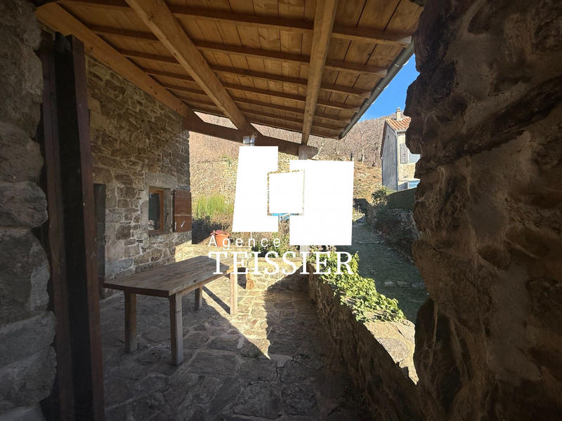 Maison - 97 m² - 4 pièces