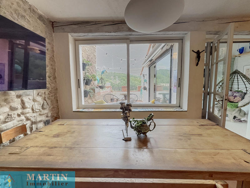 Maison de village - 234 m² - 10 pièces