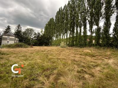 Terrain constructible - 1 142 m²