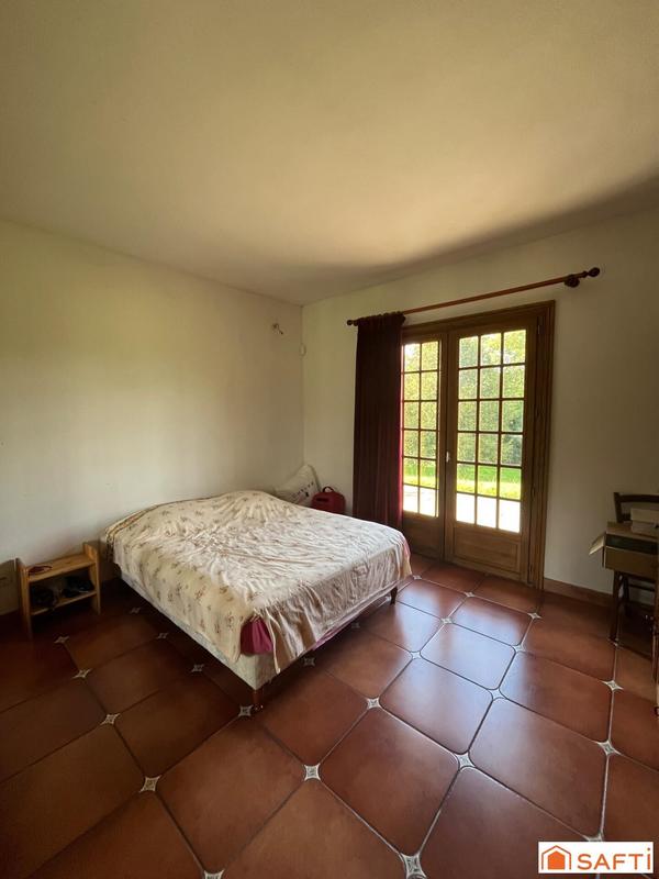 Maison - 159 m² - 6 pièces