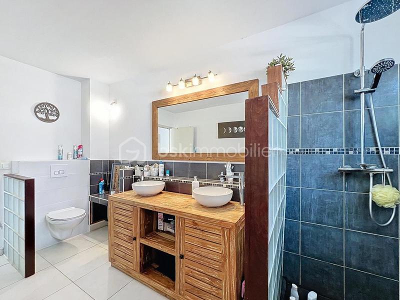 Villa - 295 m² - 10 pièces