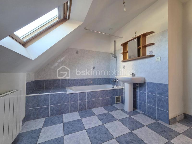 Maison traditionnelle - 91 m² - 6 pièces