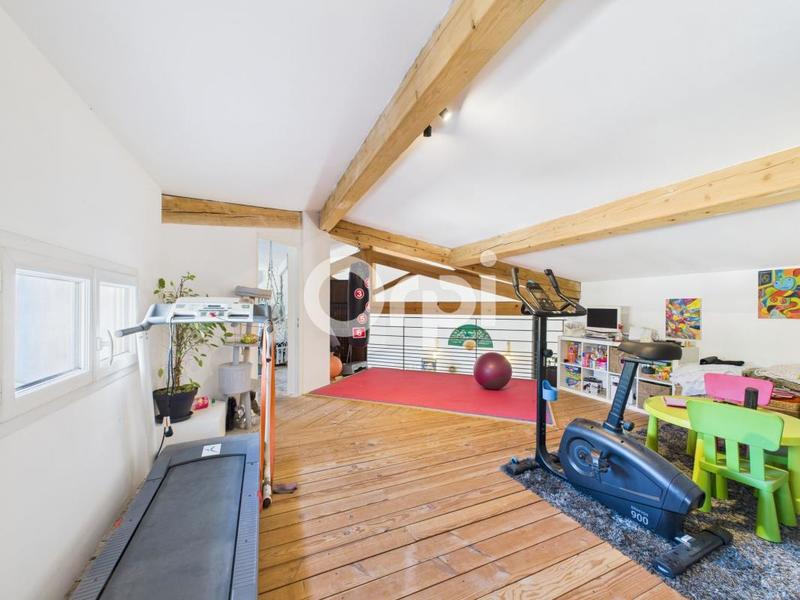 Villa - 250 m² - 6 pièces