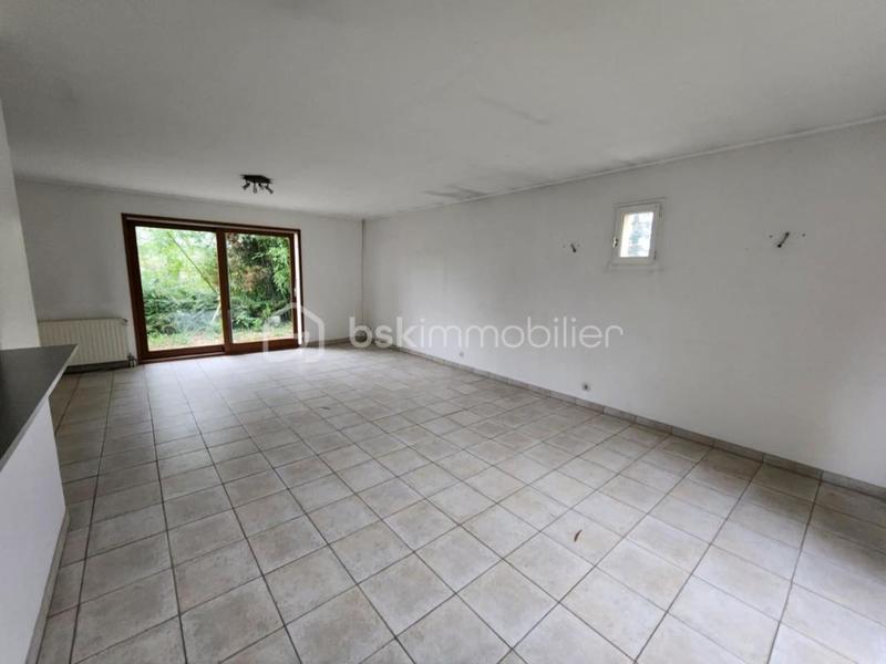 Maison traditionnelle - 98 m² - 4 pièces