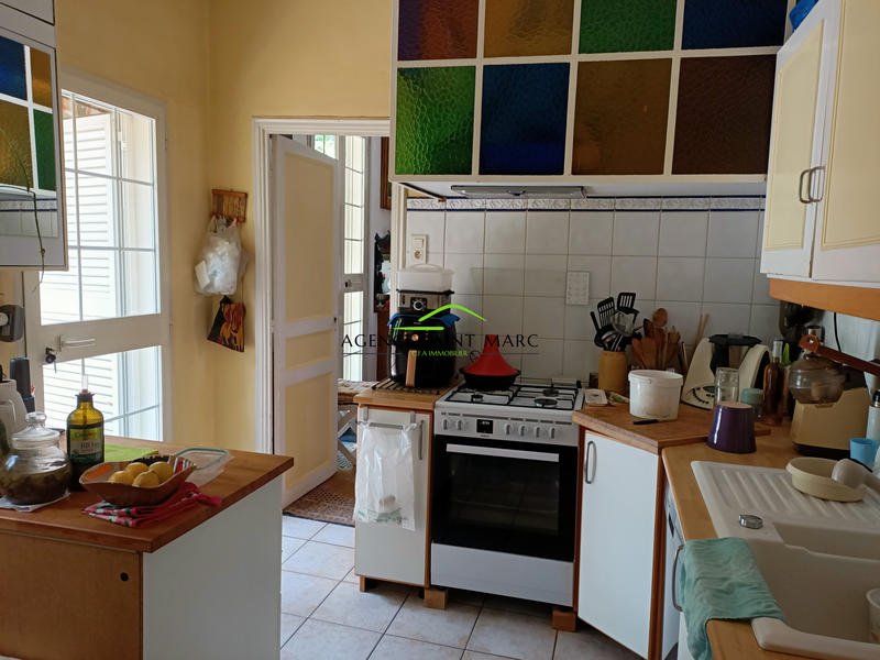 Propriété - 209 m² - 7 pièces