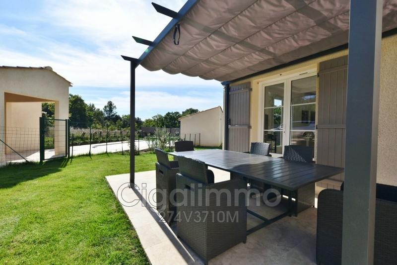 Villa - 238 m² - 10 pièces
