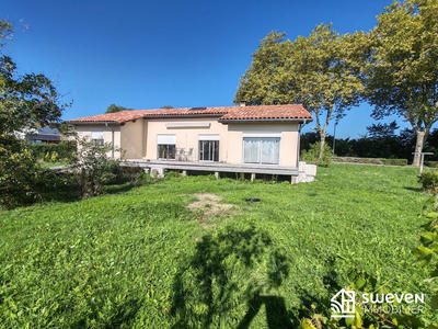 Maison - 103 m² - 4 pièces