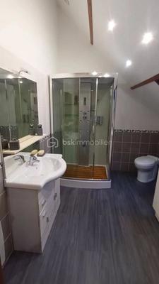 Demeure - 200 m² - 7 pièces