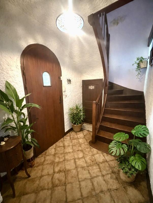 Maison traditionnelle - 156 m² - 6 pièces