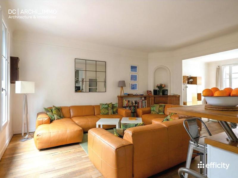 Maison - 296 m² - 9 pièces