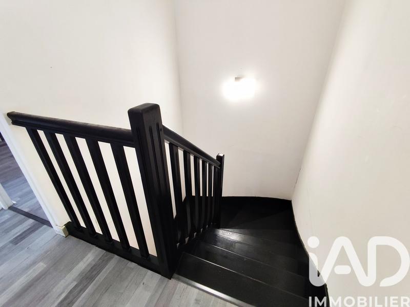 Maison - 111 m² - 6 pièces